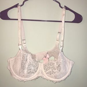 Victoria’s Secret unlined lace push-up bra